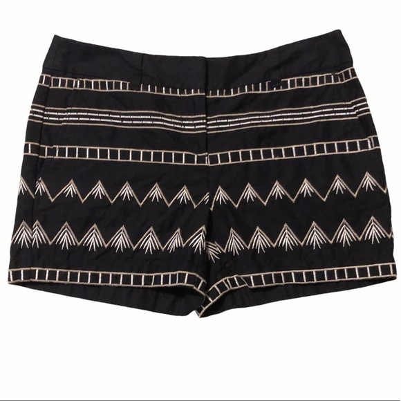 LOFT Pants - ⭐️ LOFT Embroidered Shorts